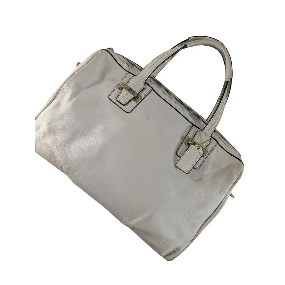 COACH! LUXE CREAM GENUINE LEATHER, GOLD HARDWARE, DUAL HANDLE HANDBAG, PURSE!